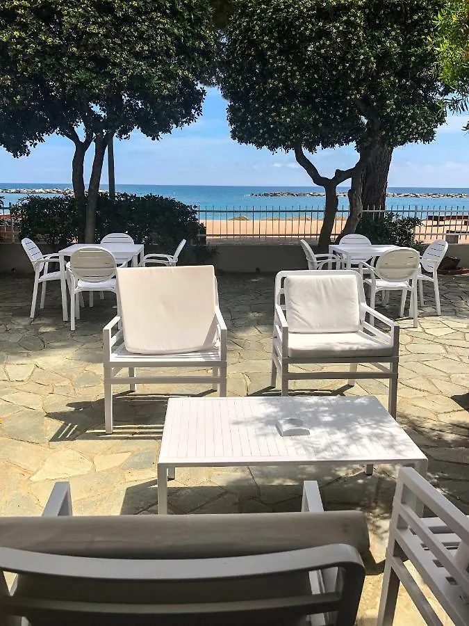 Hotel Le Palme San Bartolomeo Al Mare