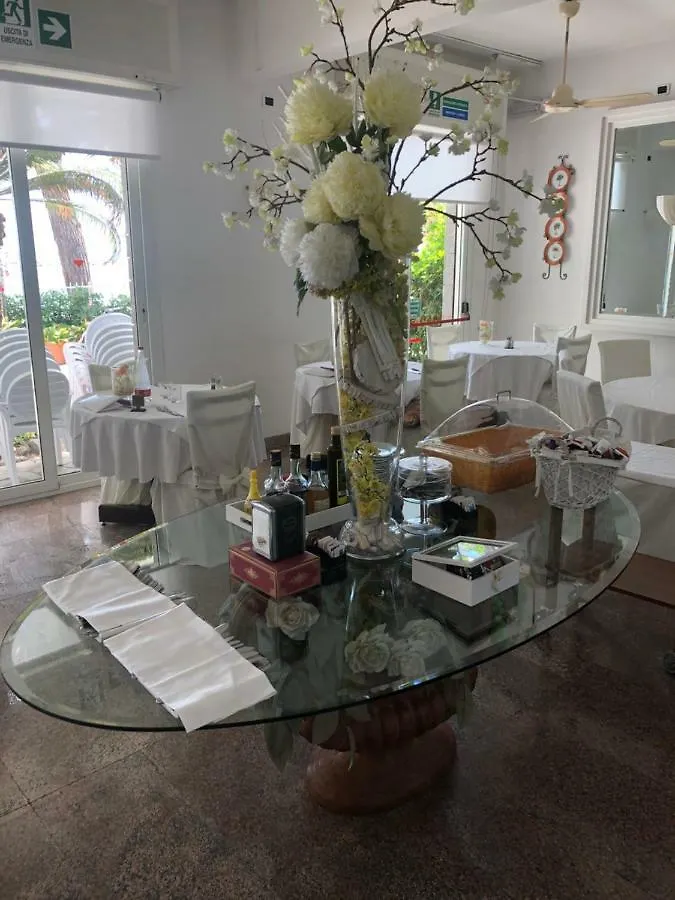 Hotel Le Palme San Bartolomeo Al Mare
